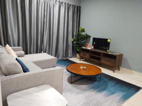 2 bedrooms with balcony@ saville cheras